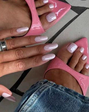 Ongles manucure et pédicure